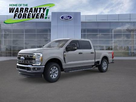 2025 Ford Super Duty F-350 SRW XLT