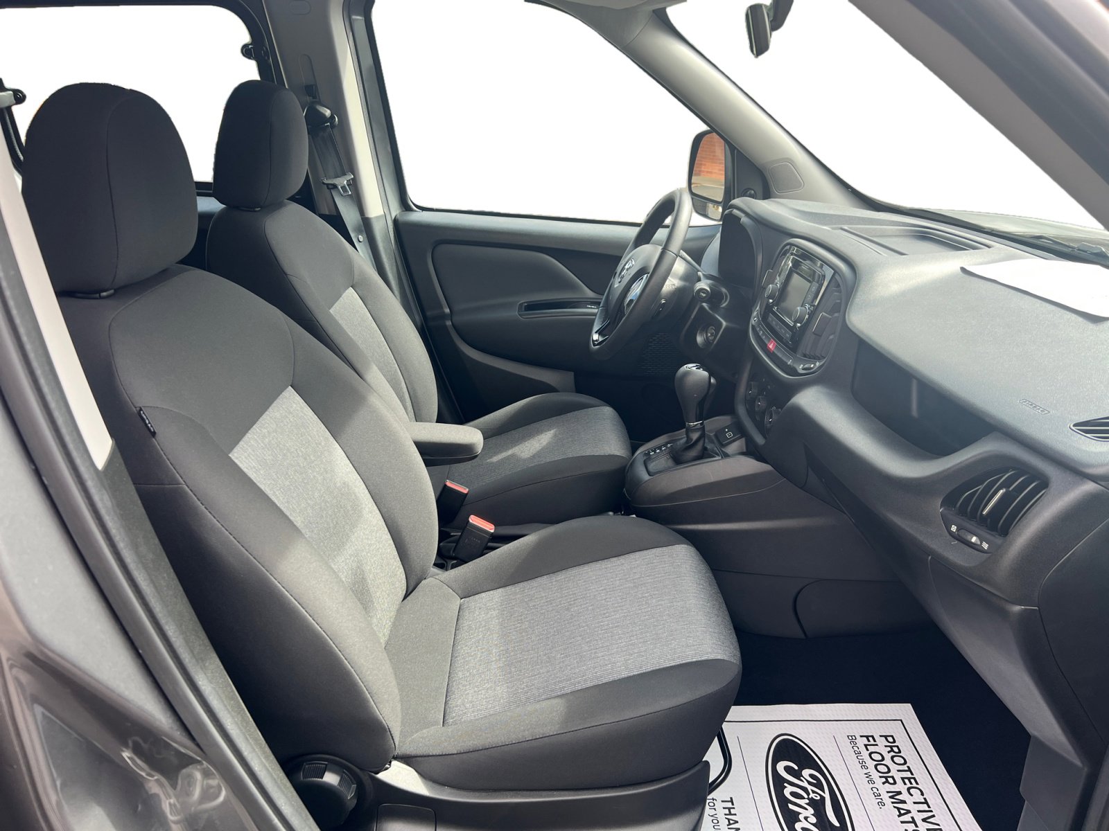 2022 Ram ProMaster City photo 15