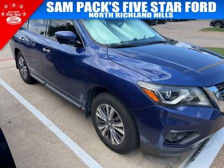 2018 Nissan Pathfinder SL