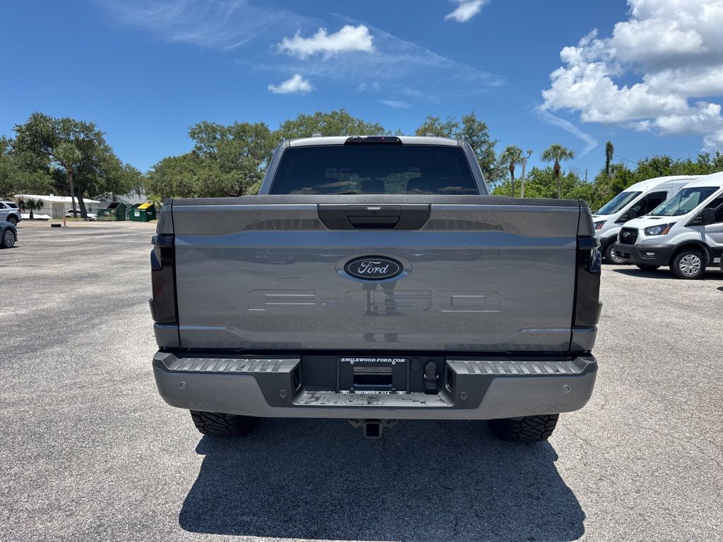 2025 Ford F-150 STX photo 4