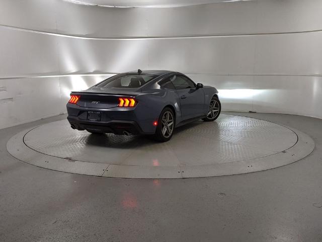 2025 Ford Mustang GT photo 3