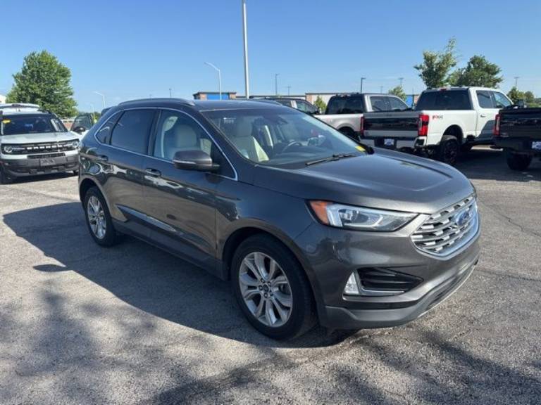 2019 Ford Edge Titanium