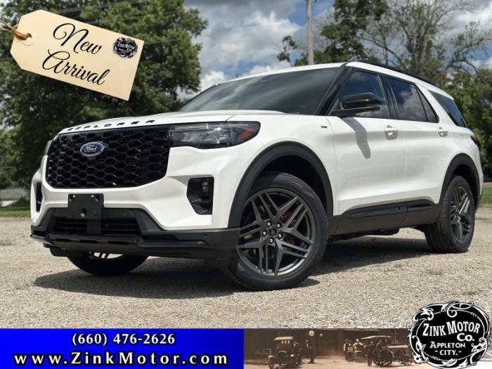 2025 Ford Explorer ST-Line
