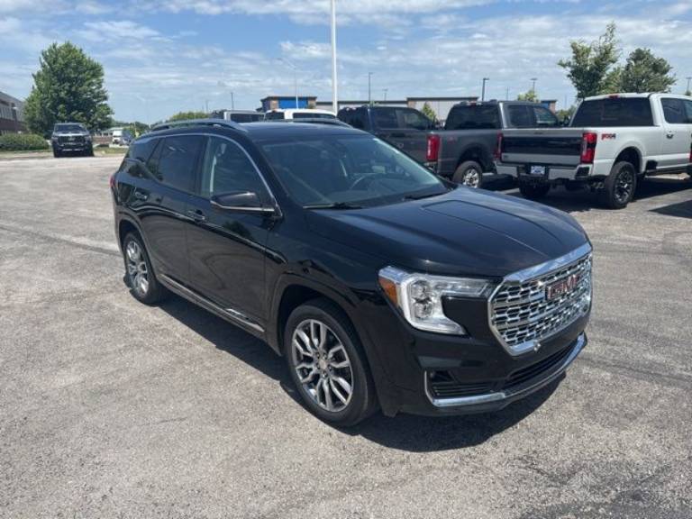 2023 GMC Terrain Denali