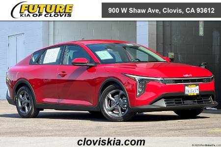 2025 Kia K4 LXS