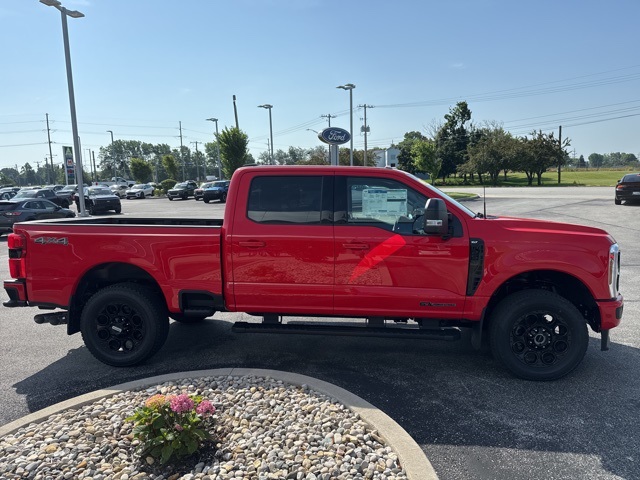 2025 Ford F-250 photo 2