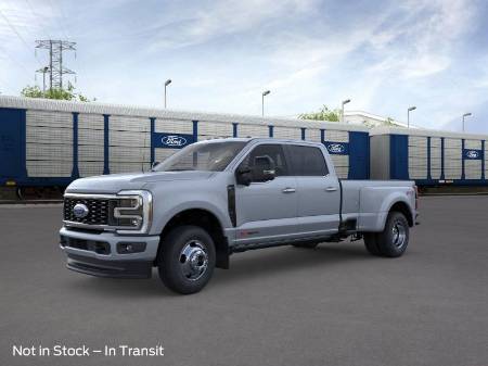 2025 Ford Super Duty F-350 DRW Platinum