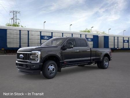 2025 Ford Super Duty F-350 DRW Platinum