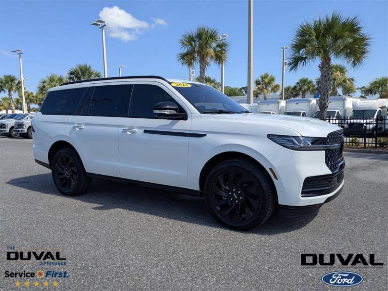 2025 Lincoln Navigator Reserve