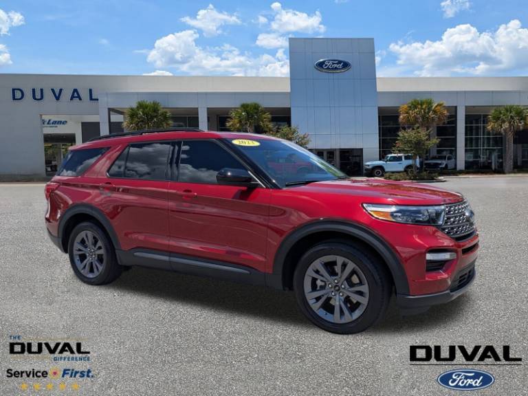 2023 Ford Explorer XLT