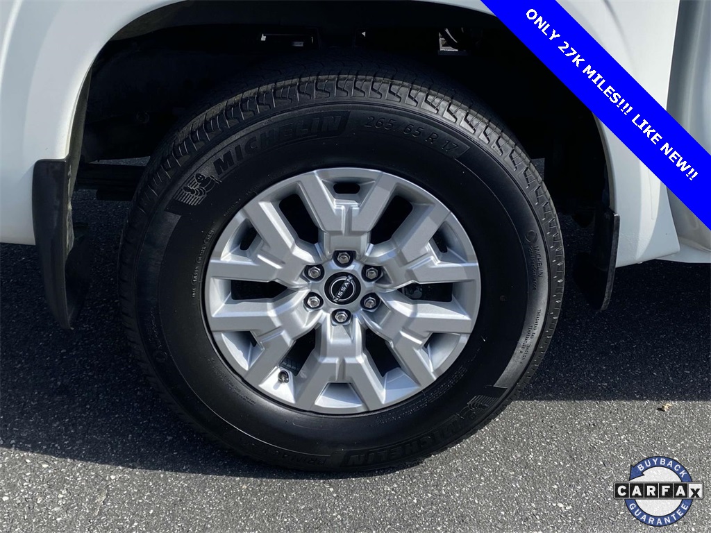 2022 Nissan Frontier SV photo 4