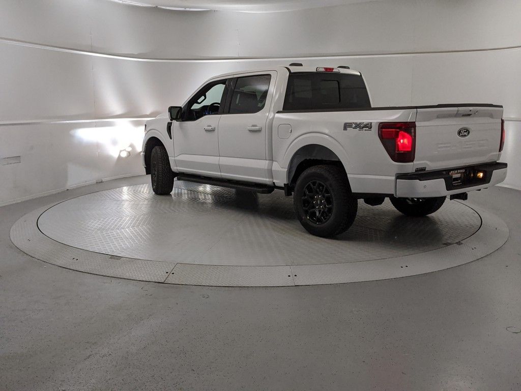 2025 Ford F-150 XLT photo 4