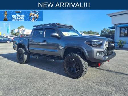 2022 Toyota Tacoma 2WD SR5