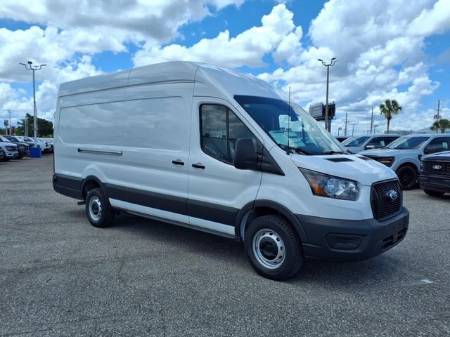 2025 Ford Transit Cargo Van Base