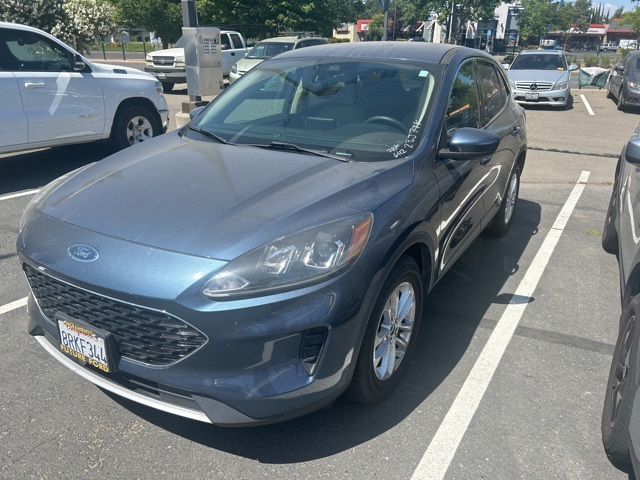 Used 2020 Ford Escape SE