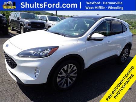 2022 Ford Escape Titanium
