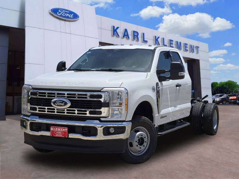 2025 Ford Super Duty F-350 DRW XL