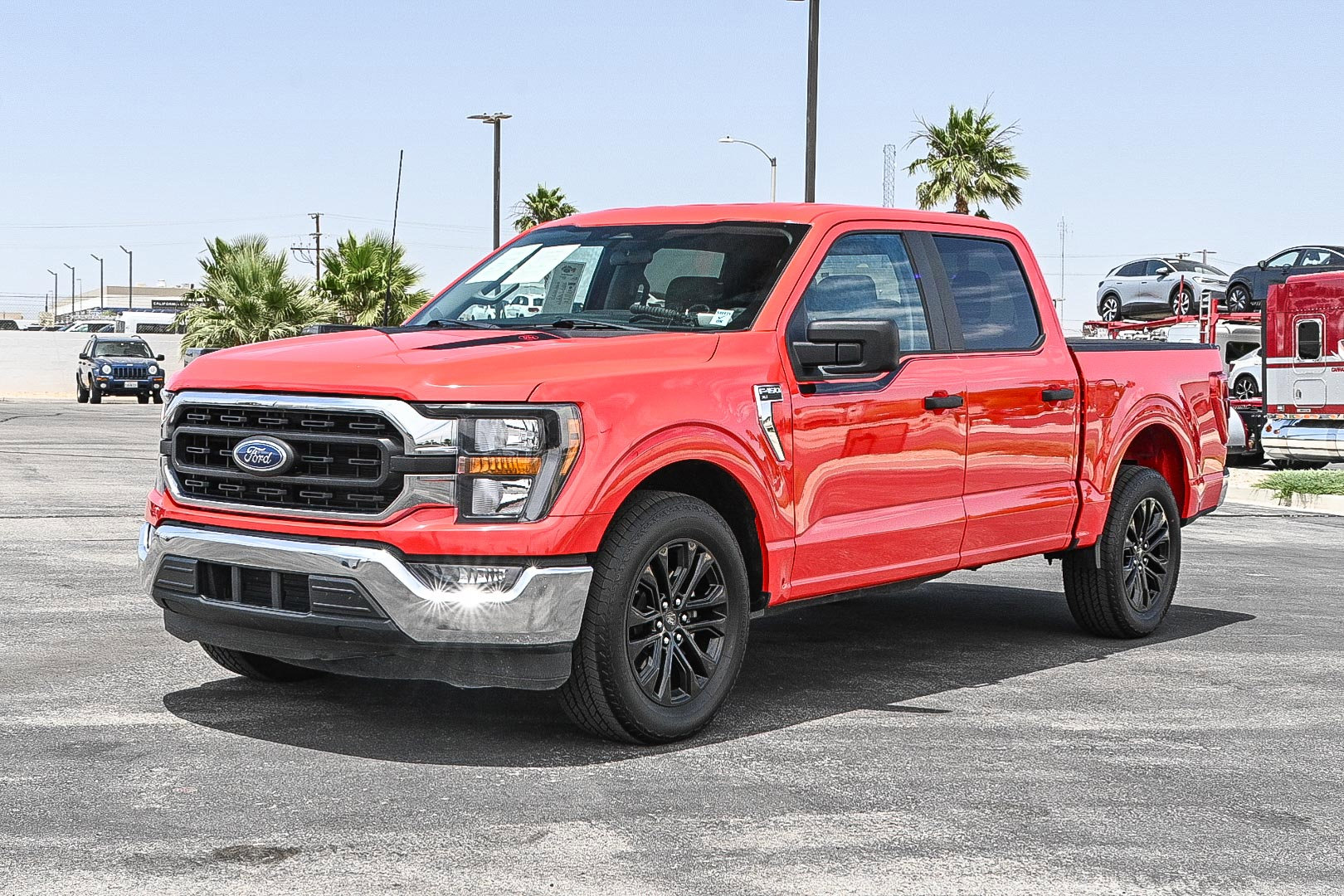 2023 Ford F-150 XLT photo 3