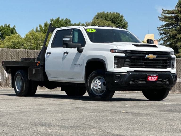 2024 Chevrolet Silverado 3500HD CC Work Truck