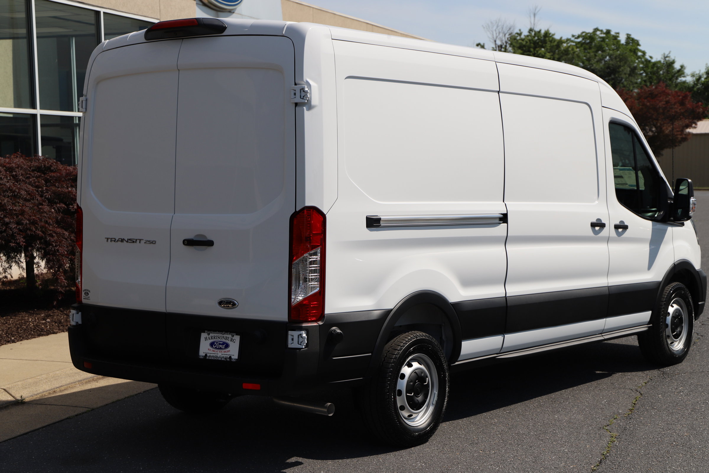 2025 Ford Transit Cargo Van photo 4