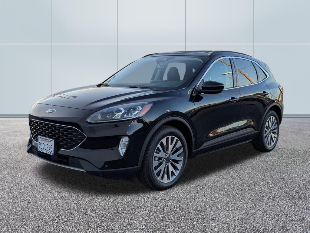 2022 Ford Escape Titanium