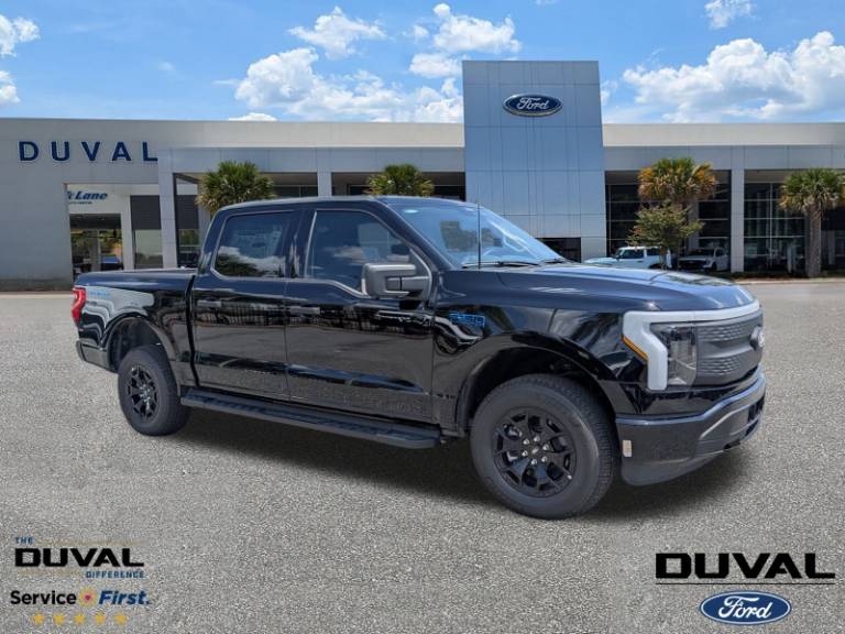 2025 Ford F-150 Lightning XLT