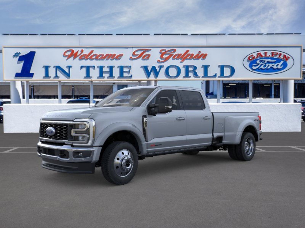2025 Ford F-450 SD LARIAT