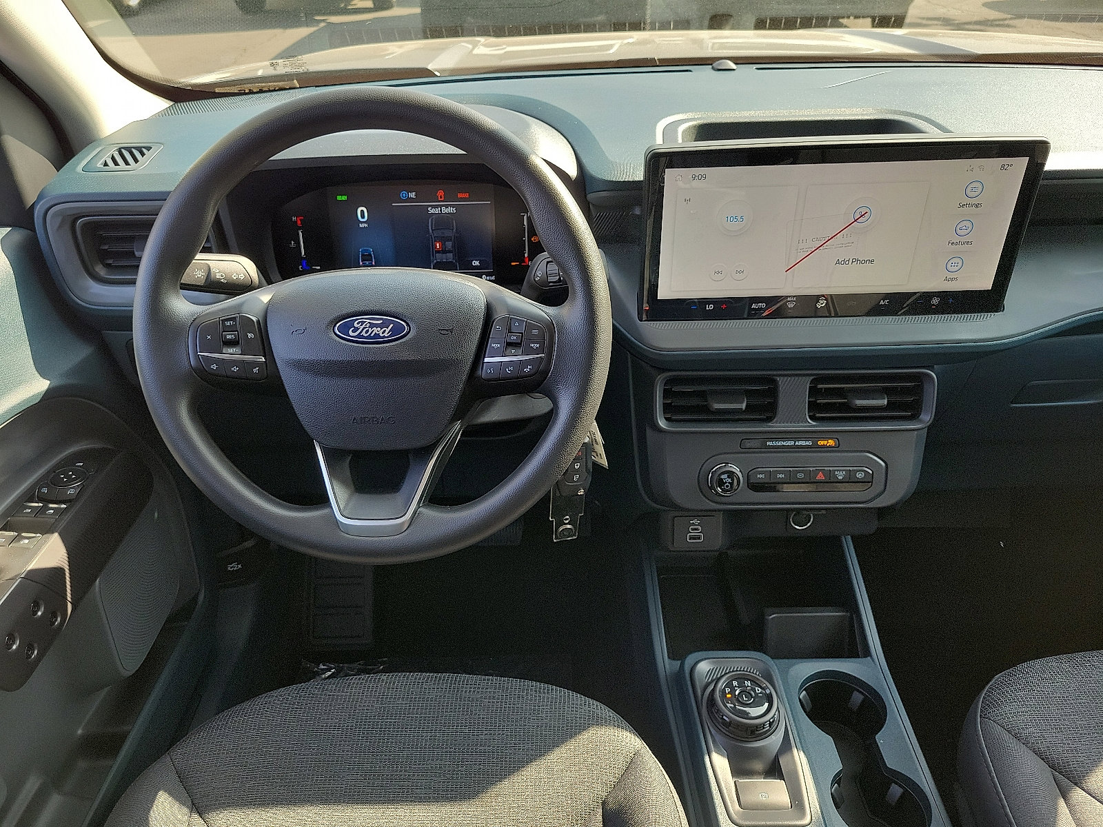 2025 Ford Maverick XL photo 4