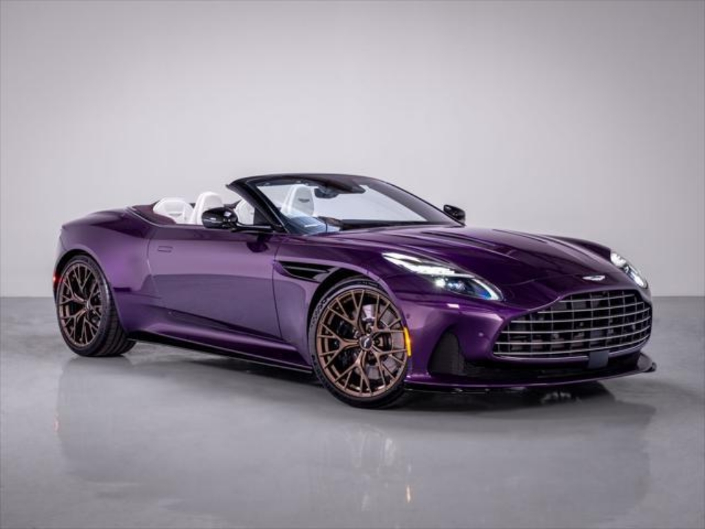 2025 Aston Martin DB12 Volante Volante