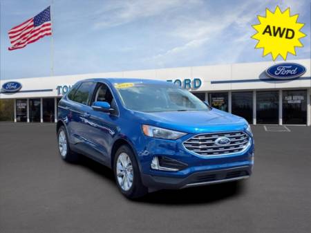2023 Ford Edge Titanium