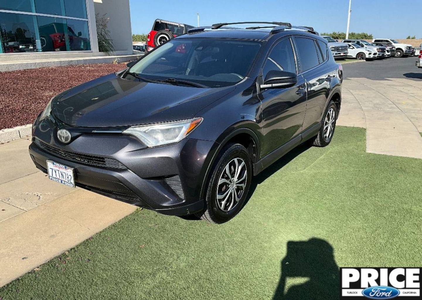 2017 Toyota RAV4 LE