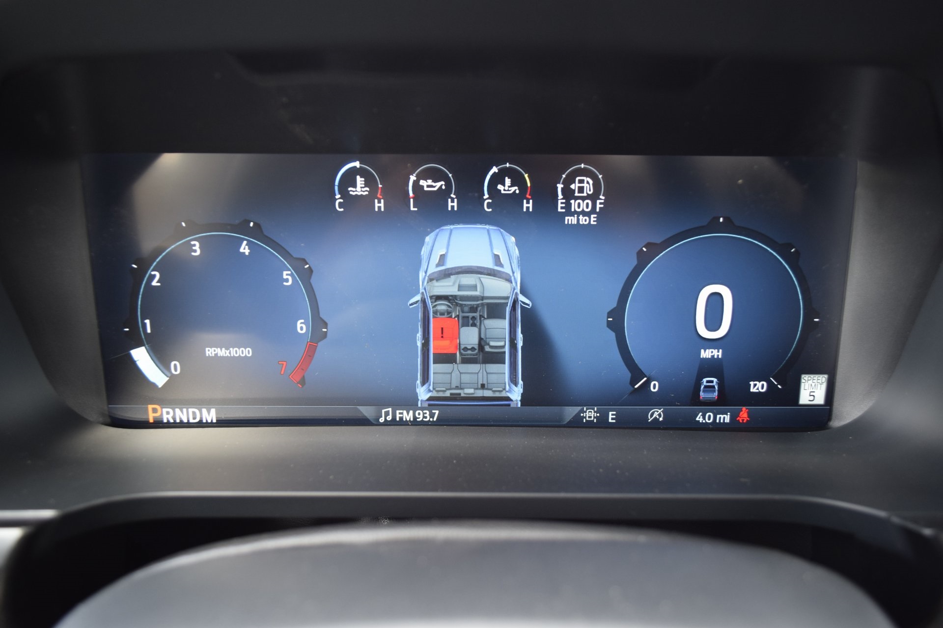 2025 Ford F-150 Platinum photo 9