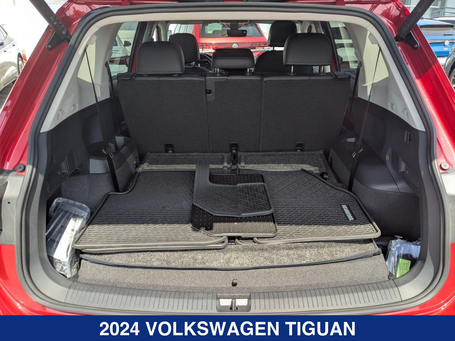 2024 Volkswagen Tiguan SE photo 15