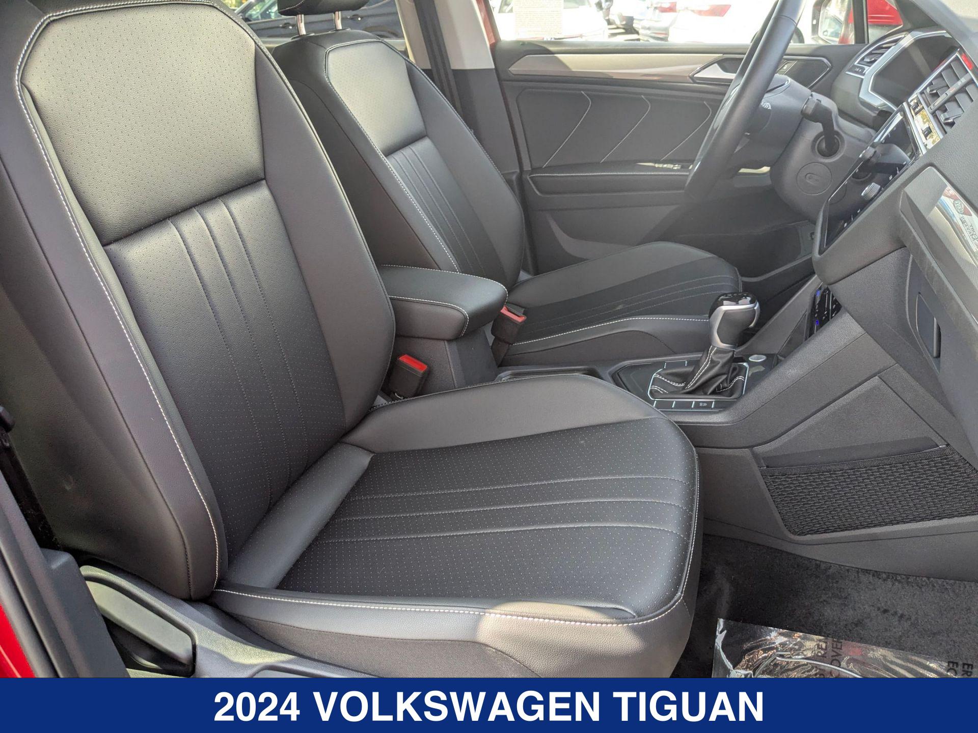 2024 Volkswagen Tiguan SE photo 17
