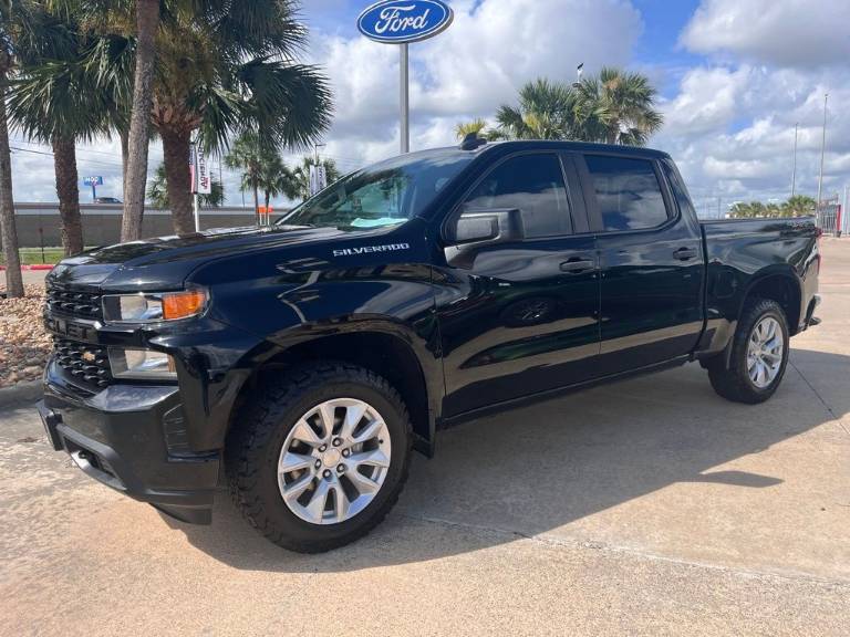 2022 Chevrolet Silverado 1500 LTD Custom
