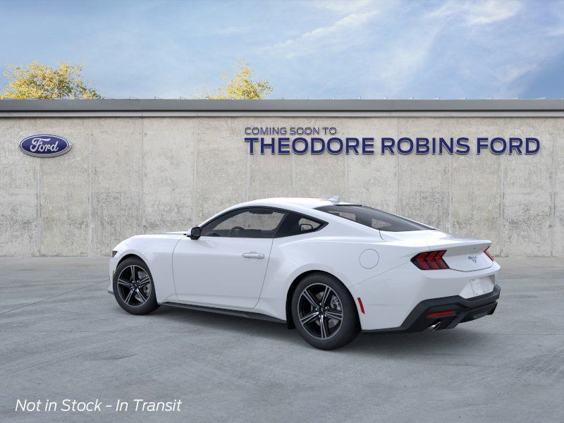 2025 Ford Mustang photo 4