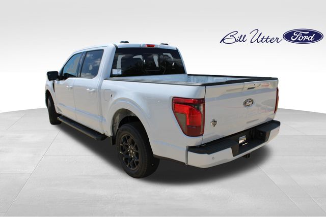 2025 Ford F-150 XLT photo 4