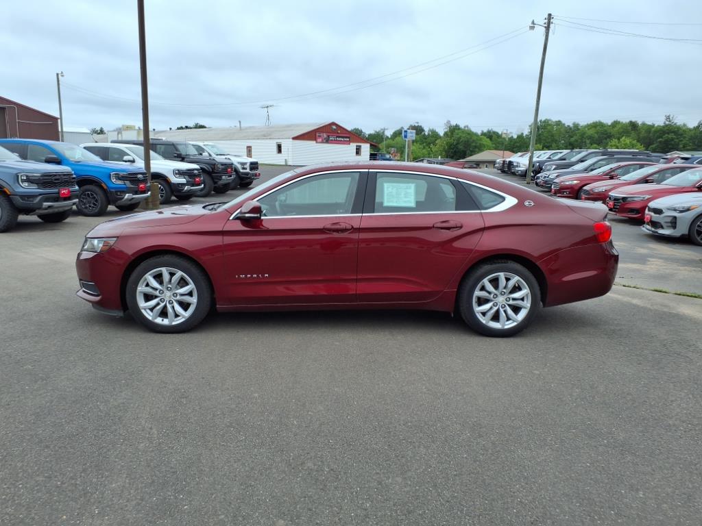 2017 Chevrolet Impala 1LT photo 2