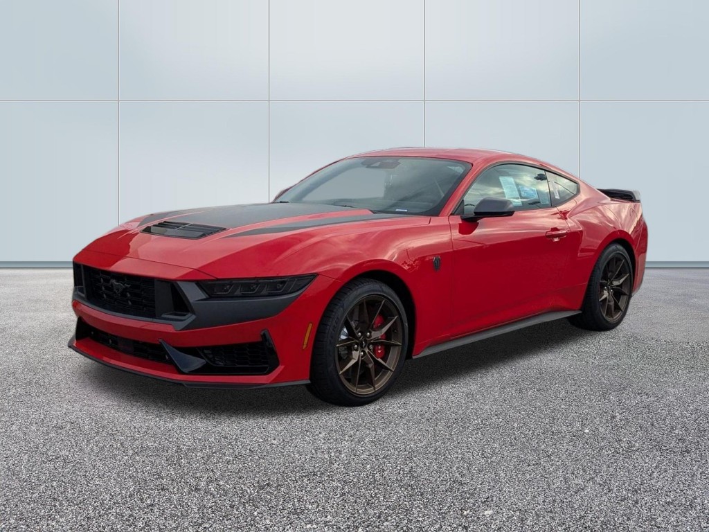 2025 Ford Mustang Dark Horse