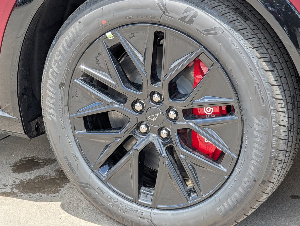 2025 Ford Mustang Mach-E Premium photo 6
