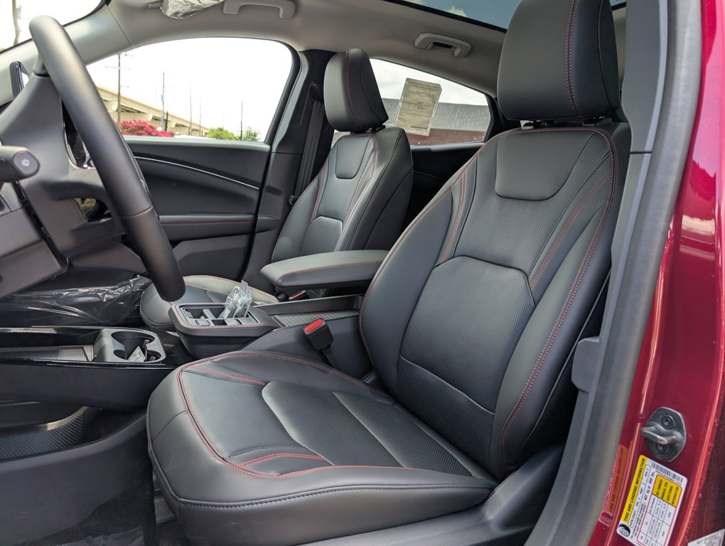 2025 Ford Mustang Mach-E Premium photo 20