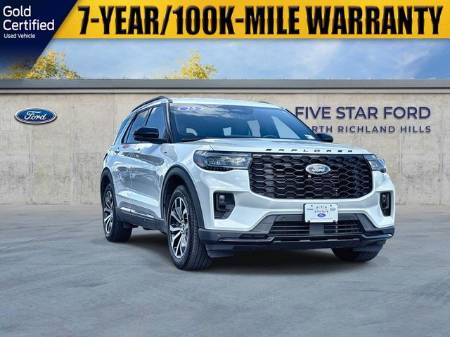 2025 Ford Explorer ST-Line
