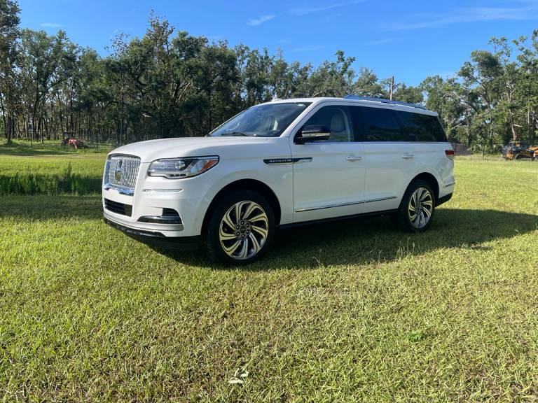 2023 Lincoln Navigator Reserve
