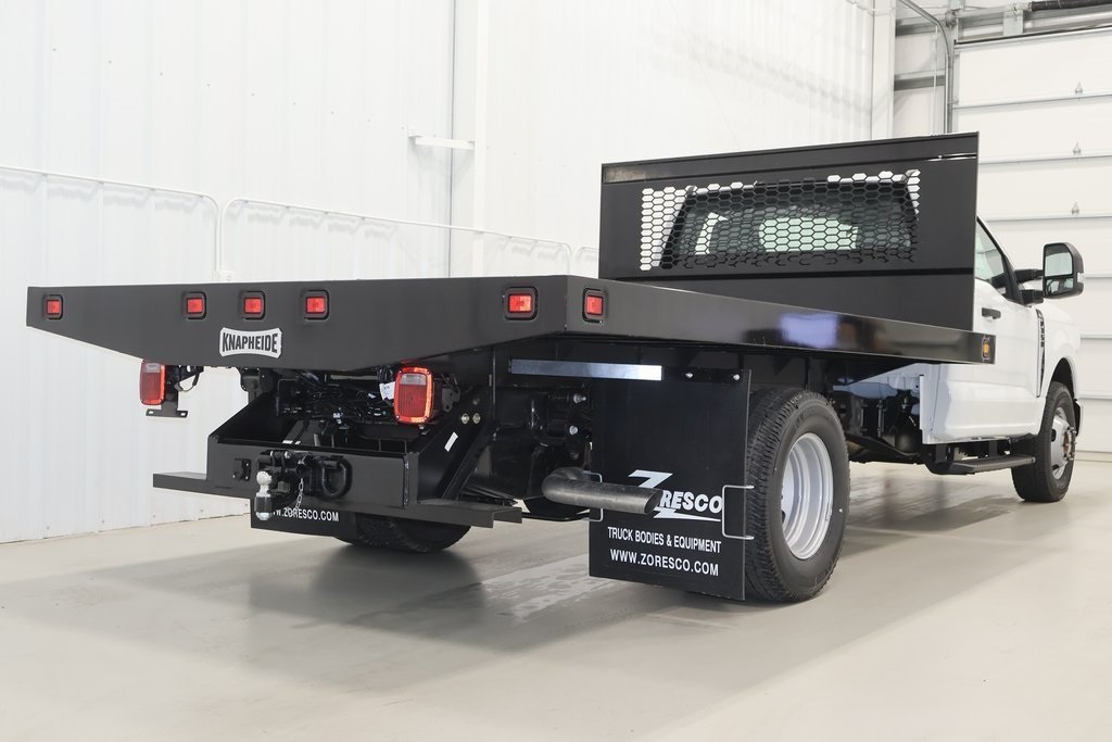 2025 Ford F-350 photo 4