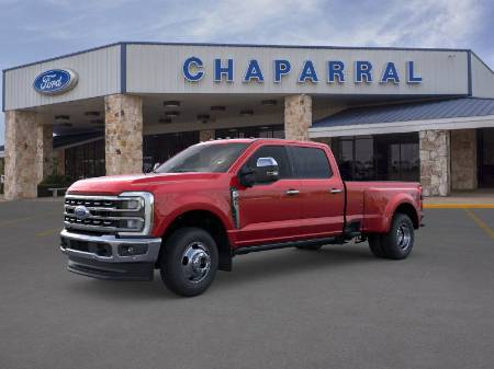 2025 Ford Super Duty F-350 DRW LARIAT