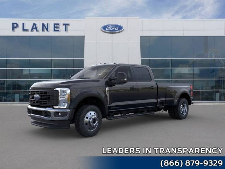 2025 Ford Super Duty F-450 DRW XL 4WD Crew Cab 8' Box