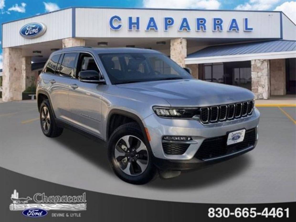 Used 2022 Jeep Grand Cherokee 4xe with VIN 1C4RJYB65N8763192 for sale in Devine, TX
