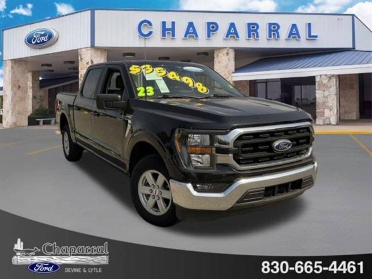 Used 2023 Ford F-150 XLT with VIN 1FTEW1C87PKD44290 for sale in Devine, TX