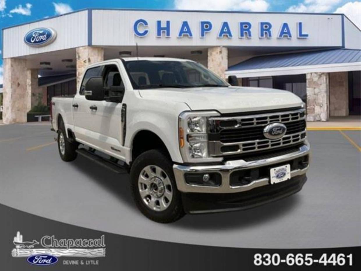 Used 2024 Ford F-250 Super Duty XLT with VIN 1FT7W2BT6RED23632 for sale in Devine, TX