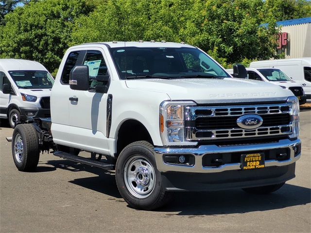 2025 Ford F-350SD XL